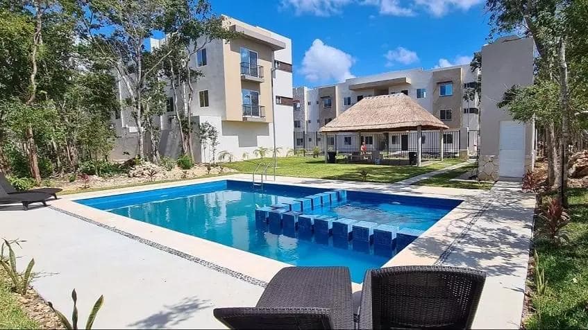 Condo moderno en el jardines de ciudad mayakoba en Playa del Carmen